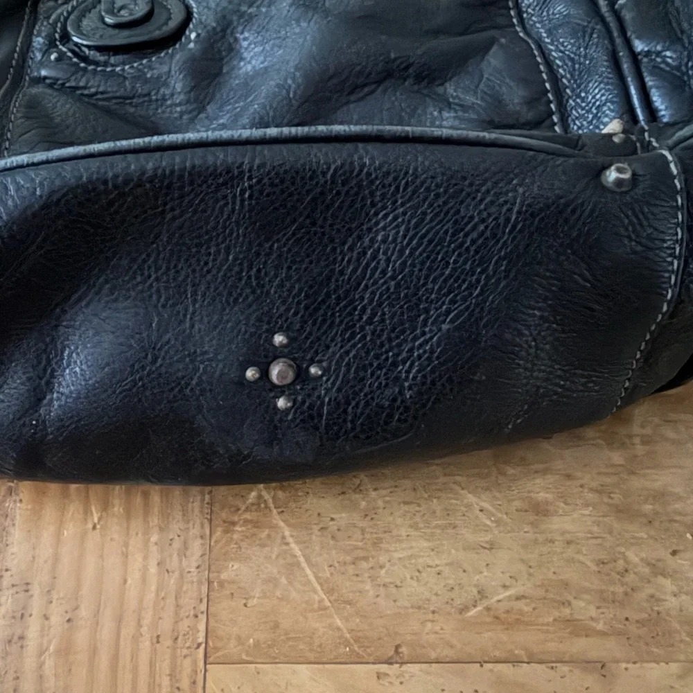Chloe Black Paddington Leather Shoulder Bag - Picture 13 of 16